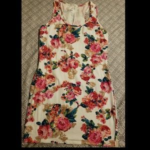 Ambiance Apparel Size Large Dress